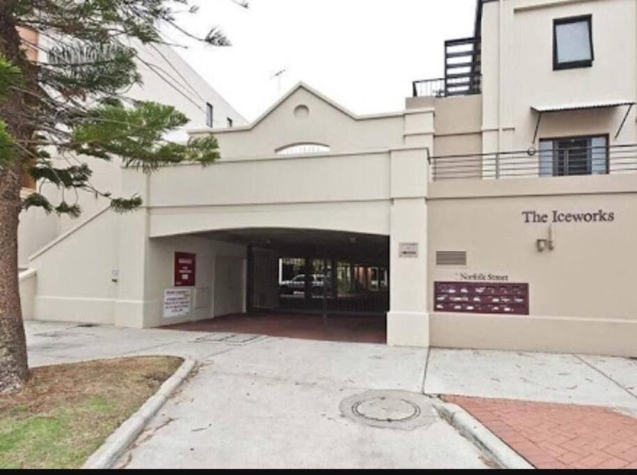 The Iceworks-Overlooking Esplanade W Parking 2 Carscentral Fremantle Exterior foto